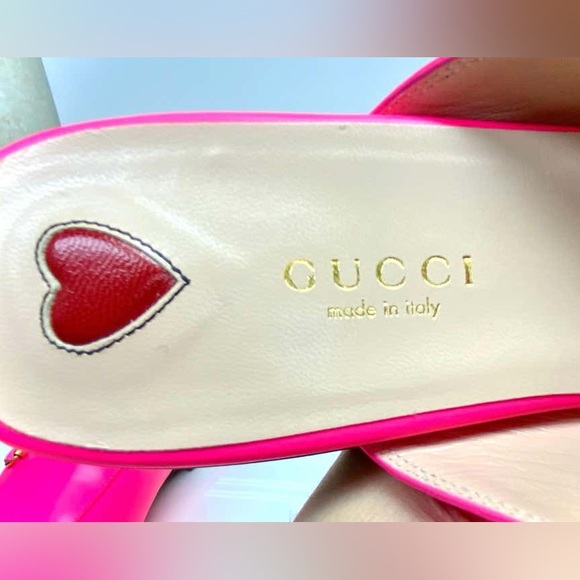Gucci Princetown Mules Loafer Slides
Pink Size 37 - Worn a couple of times - Picture 4 of 8